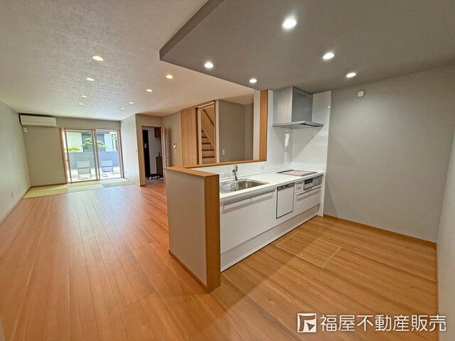 New 2-Story House for Sale in Kameoka, Kyoto - 2SLDK, All-Electric - Thumbnail 4
