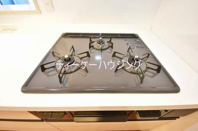 Sunlife Higashi-Kawaguchi 3LDK Apartment for Sale in Kawaguchi — Image 11, Kawaguchi, Saitama