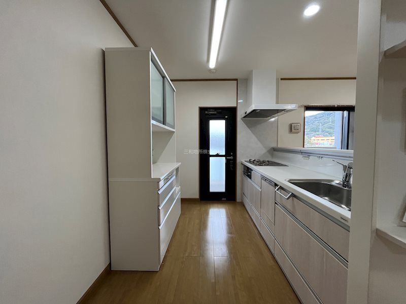 Modern 3LDK Apartment in Shimonoseki with Ene-Farm | 74.85 sqm - Thumbnail 3