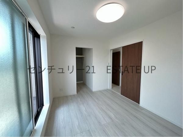 Modern 4LDK Family Home in Kagoshima's Shimoshiki District - Thumbnail 2