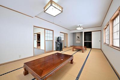 55-Year-Old 3DK House with 8 Car Parks in Nagaoka — Image 22, Nagaoka, Niigata