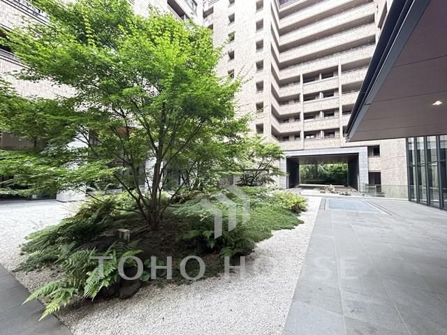 Atlas Ikejiri Residence 1DK New Renovation in Setagaya, Tokyo - Thumbnail 2