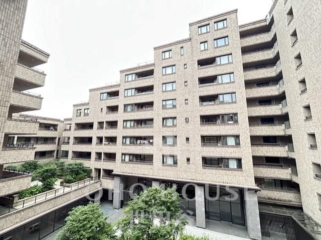 Atlas Ikejiri Residence 1DK New Renovation in Setagaya, Tokyo - Thumbnail 3