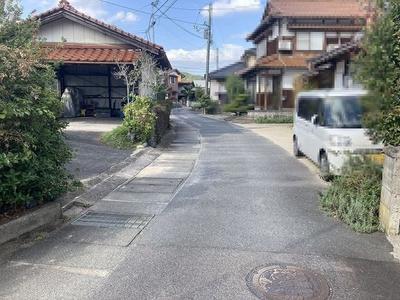 Traditional 6DK House in Tottori with 311 Tsubo Garden — Image 3, Nanbu, Tottori