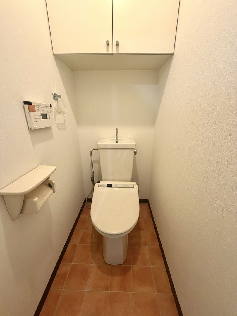 3DK Apartment for Sale in Etowāru Ueda, Ueda City - Thumbnail 2