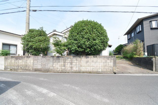Land for Sale in Kanoya City, Kagoshima - 193.93 sqm - Thumbnail 3