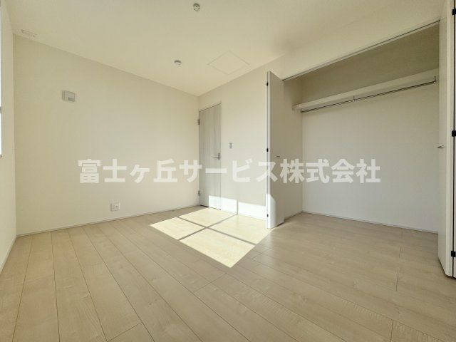 New 4LDK Detached House in Shizuoka City Aoi Ward - Thumbnail 4