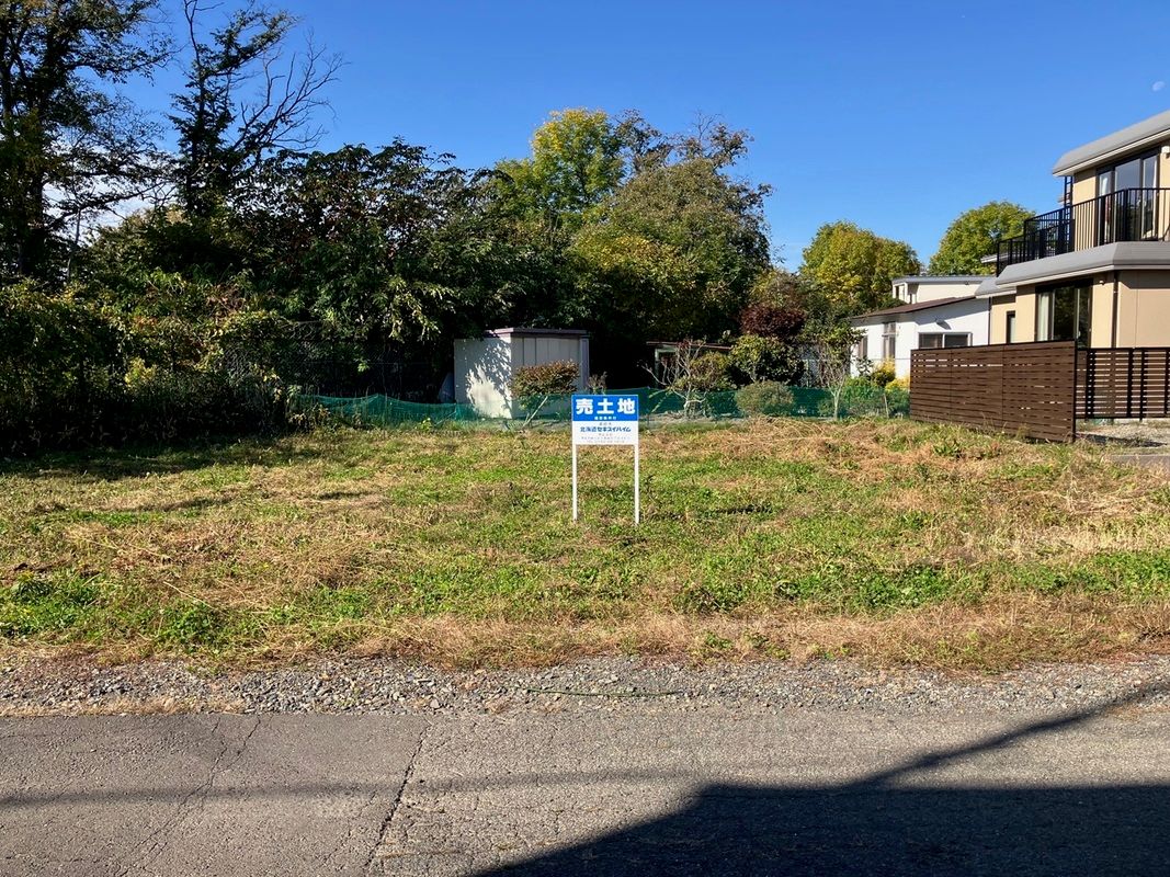 Land for Sale with Building Conditions in Obihiro, Hokkaido - Thumbnail 4