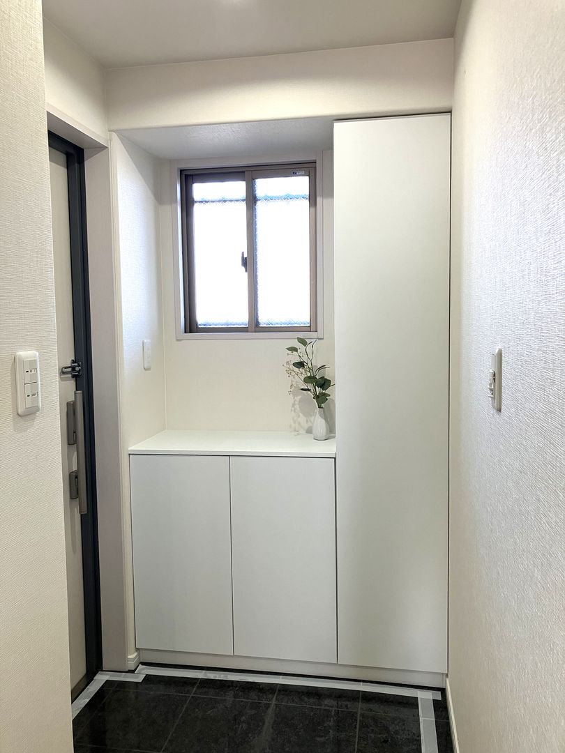 Renovated 3LDK Apartment for Sale in Oita City, Oita - Image 1