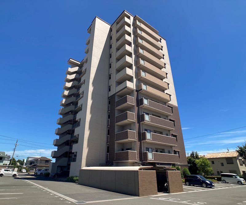 2LDK Apartment in Bright Town Iwata Nakaizumi II | 89.56m² - Thumbnail 2