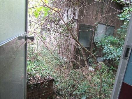 Pet-Friendly Farmland House for Rent in Kitsuki, Oita - Thumbnail 2