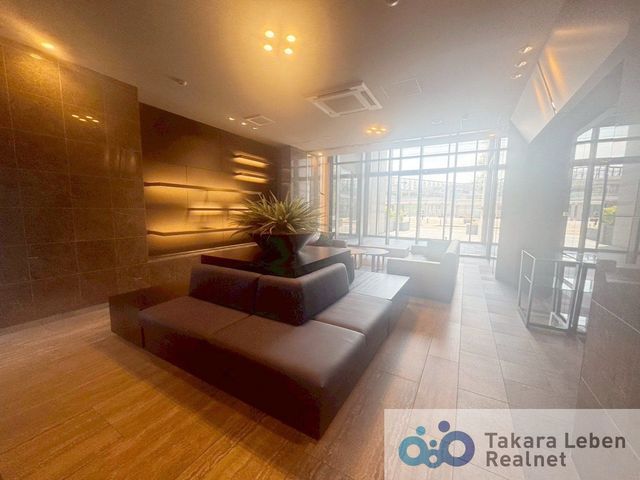 Reborn Takaoka Ekimae THE TOWER 3LDK Apartment for Sale - Thumbnail 2