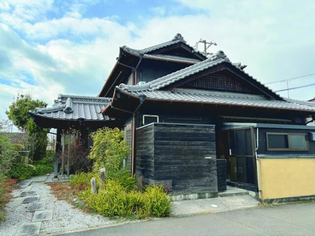 Spacious 5DK House in Takamatsu with Garden Access - Thumbnail 2