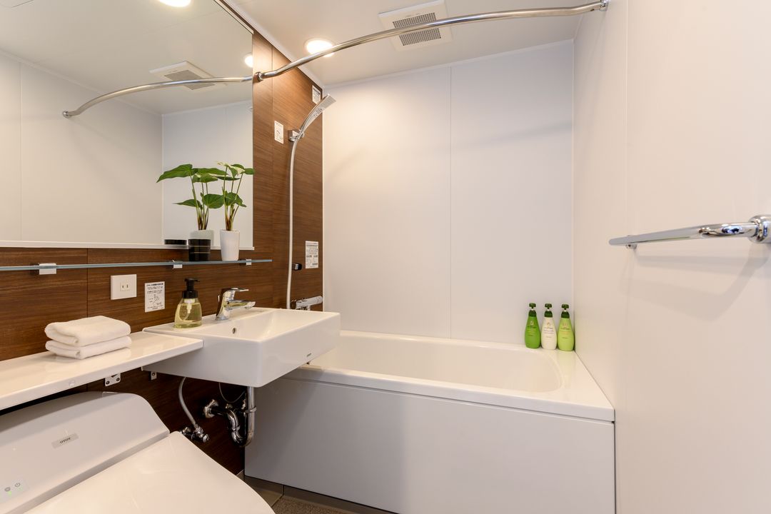 Dog-Friendly Studio Apartment in Niseko's SnowDog Village - Thumbnail 3