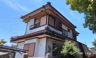 6LDK House in Niihama with 264sqm Land — Image 1, Niihama, Ehime