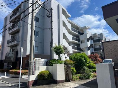 Used Apartment Charm Court Sagamihara 1st Floor - Chuo Ward, Sagamihara City — Image 2, Sagamihara City Chuo Ward, Kanagawa