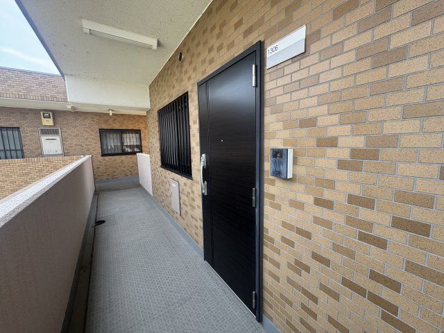 2LDK Apartment for Sale in Takasaki, Gunma - 59.4m2 - Thumbnail 3