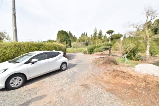 Land for Sale in Kirishima, Kagoshima - 1057 sqm Plot - Thumbnail 4