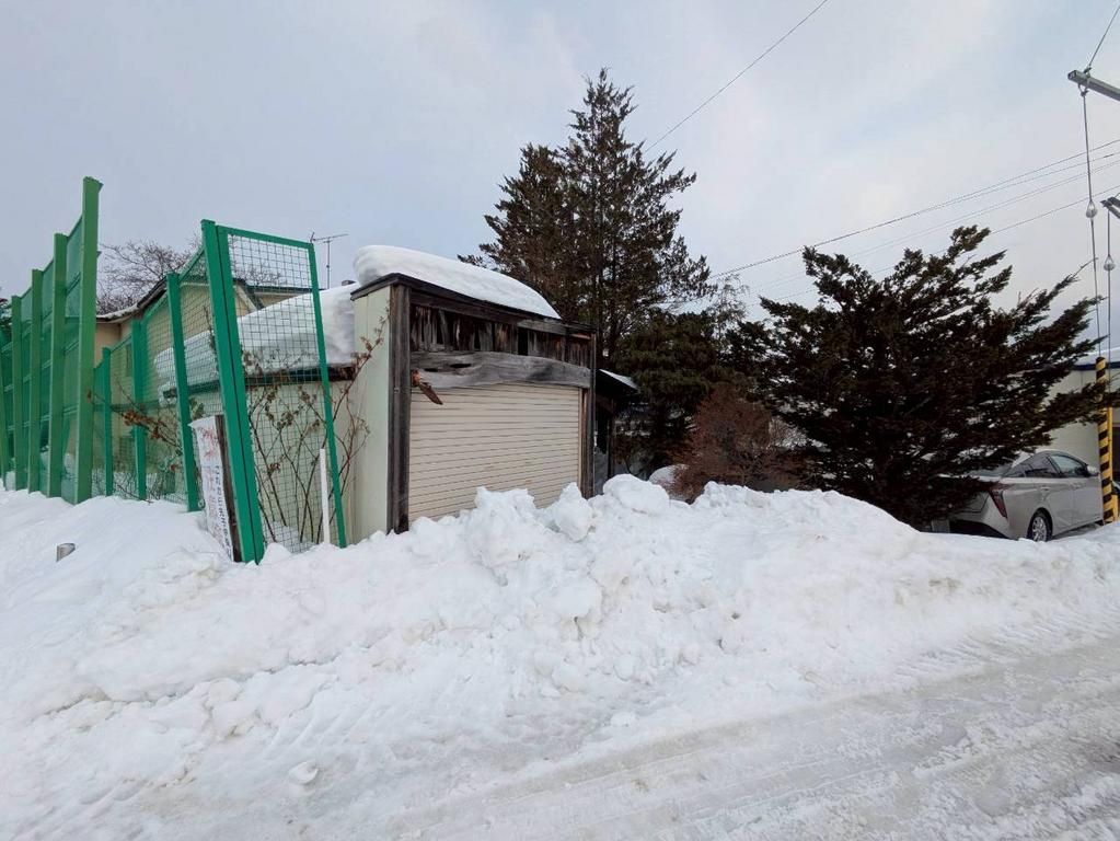 106 Tsubo Land for Sale in Sapporo's Fujino Area, No Build Conditions - Thumbnail 4