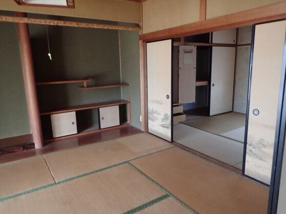 1978 4DK House with Land in Misaki, Okayama - Akiya Bank - Thumbnail 3