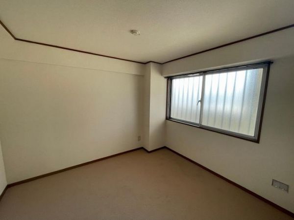 1LDK Apartment near Hoshigaoka Station, Nagoya - Thumbnail 2