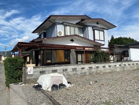 Spacious 5DK Wooden House for Sale in Okaya, Nagano - Thumbnail 3