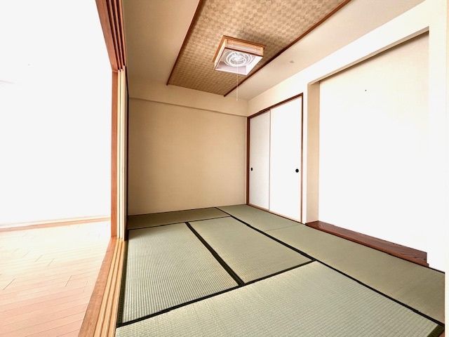 3LDK Apartment for Sale in Sanjo, Niigata - Near Higashi-Sanjo Station - Thumbnail 3
