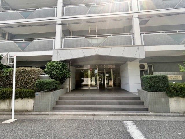 Estate Square Chiba Central 204 2SLDK Apartment for Sale - Thumbnail 4