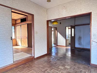 Used Detached House near Yui Station — Image 4, Shimizu, Shizuoka