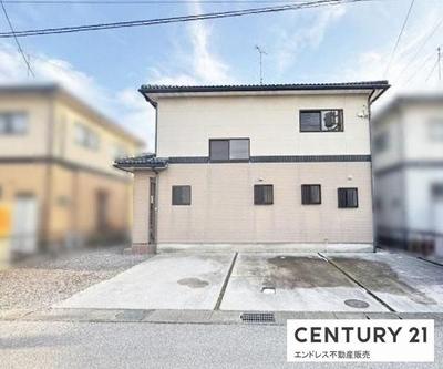 3LDK House for Sale in Nagahama with 5 Car Parking — Image 9, Nagahama, Shiga