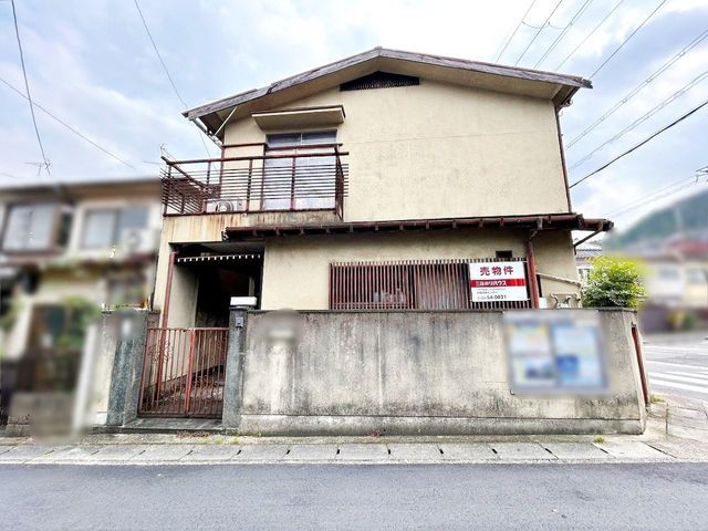 Land for Sale in Yamashina Ward, Kyoto - Corner Lot - Thumbnail 4