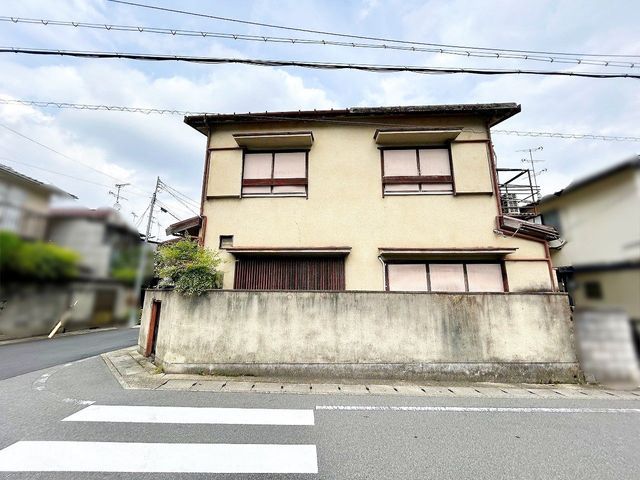 Land for Sale in Yamashina Ward, Kyoto - Corner Lot - Thumbnail 2