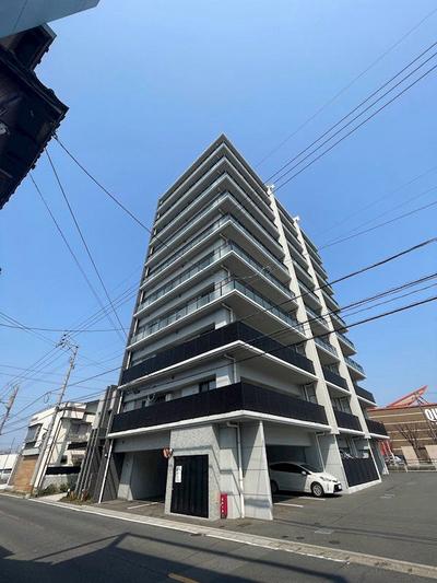 Spacious 3LDK Apartment in Nagainumaru with Island Kitchen — Image 1, Yahatanishi, Fukuoka