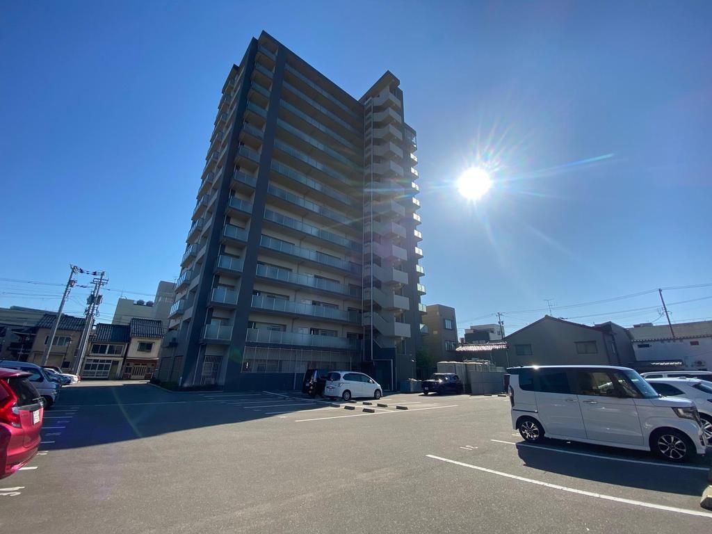 Gran Riva Nanao 405: 3LDK Corner Apartment for Sale - Thumbnail 2