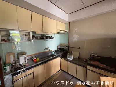 Shimizu Sun Palace 2LDK Apartment with Private Garden in Shizuoka — Image 3, Shimizu, Shizuoka