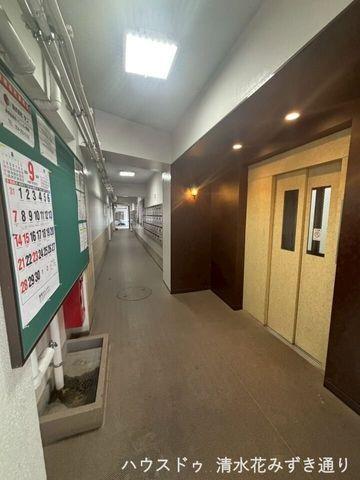 Shimizu Sun Palace 2LDK Apartment with Private Garden in Shizuoka — Image 2, Shimizu, Shizuoka