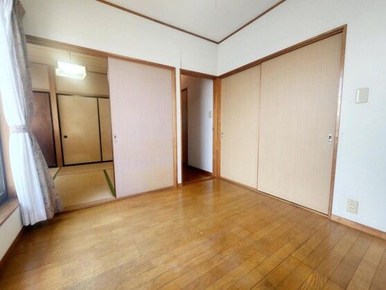 Rent a 3DK House in Fuji City, Shizuoka - 63,000 Yen - Thumbnail 2