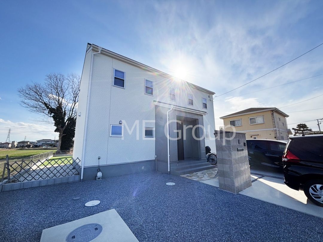 4LDK Modern House for Sale in Kuki, Saitama - Thumbnail 2