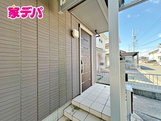 5LDK House in Toyohashi with All-Electric System - Thumbnail 4