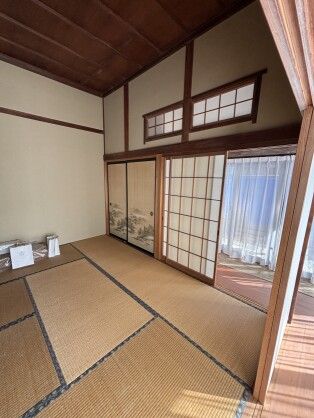 Historic 1900 Shop & Home in Chikuma Traditional District - Thumbnail 3