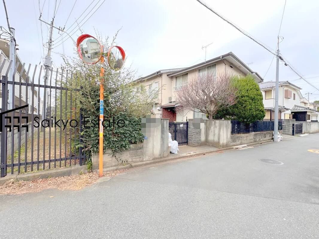 Land Plots for Sale in Mitaka, Tokyo - No Building Conditions - Thumbnail 4