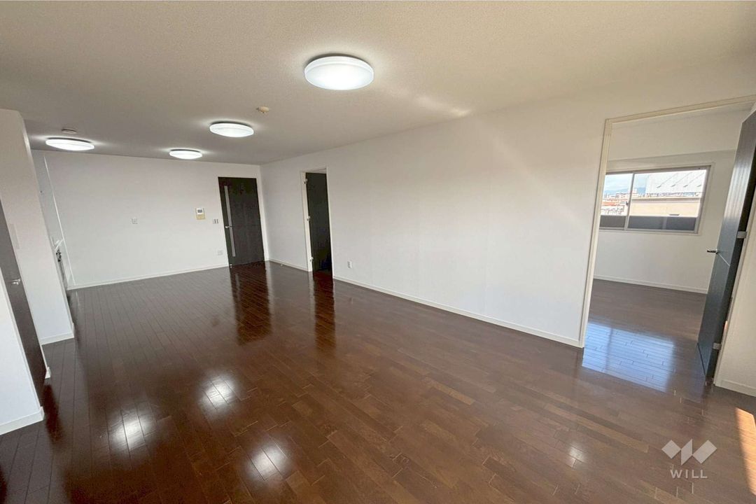 3LDK Condo in Nagoya with Balconies and Pet-Friendly Policy - Thumbnail 4