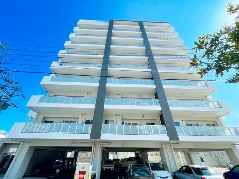 Premium Court Yogi 2 Condo for Sale in Okinawa City - Image 10