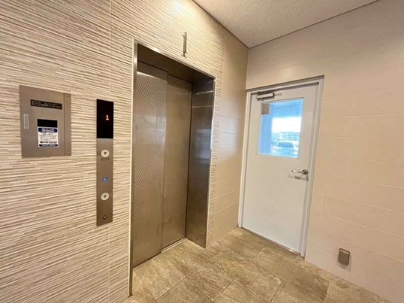 Premium Court Yogi 2 Condo for Sale in Okinawa City - Image 22