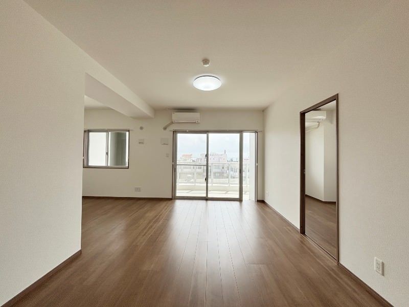 Premium Court Yogi 2 Condo for Sale in Okinawa City - Image 22