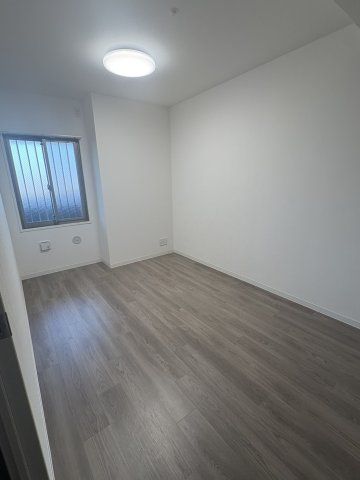 Alphasmart Niihama Station II 3LDK Apartment for Sale in Ehime - Thumbnail 4