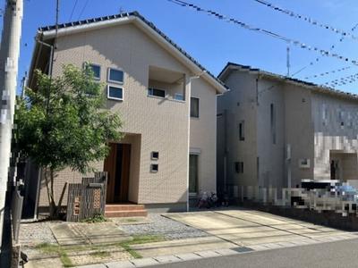 Used detached house in Azuchi-cho, Omihachiman City｜Used detached house in Omihachiman City, 27 minutes walk from Hirata Station on the Omi Railway Yokaichi Line (Property number: 0141819-0000267) — Image 1, Omihachiman, Shiga