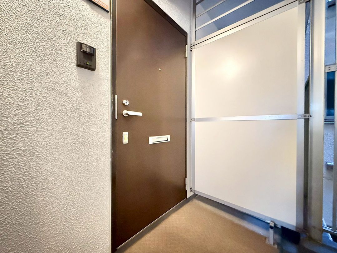 Gloria Hatsuhodogoyama 2LDK Apartment for Sale in Shinagawa, Tokyo - Thumbnail 4