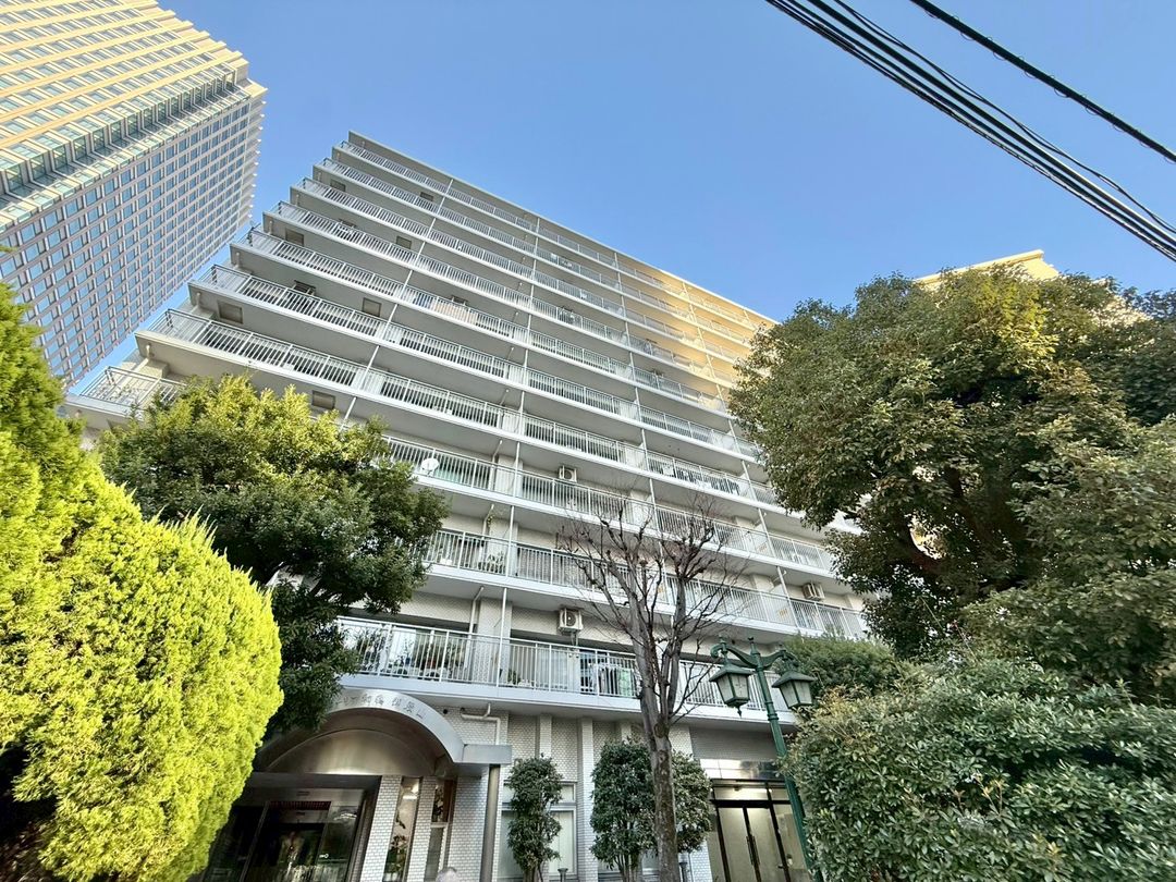 Gloria Hatsuhodogoyama 2LDK Apartment for Sale in Shinagawa, Tokyo - Thumbnail 2