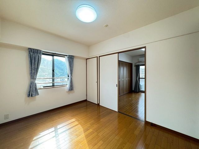 4LDK Apartment for Sale in Beppu, Oita - 94.93 sqm - Thumbnail 4